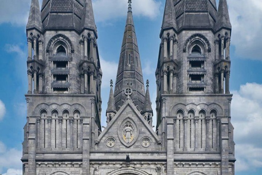 Cork Self Guided Walking Tour Essentials with Audio and Quiz 4