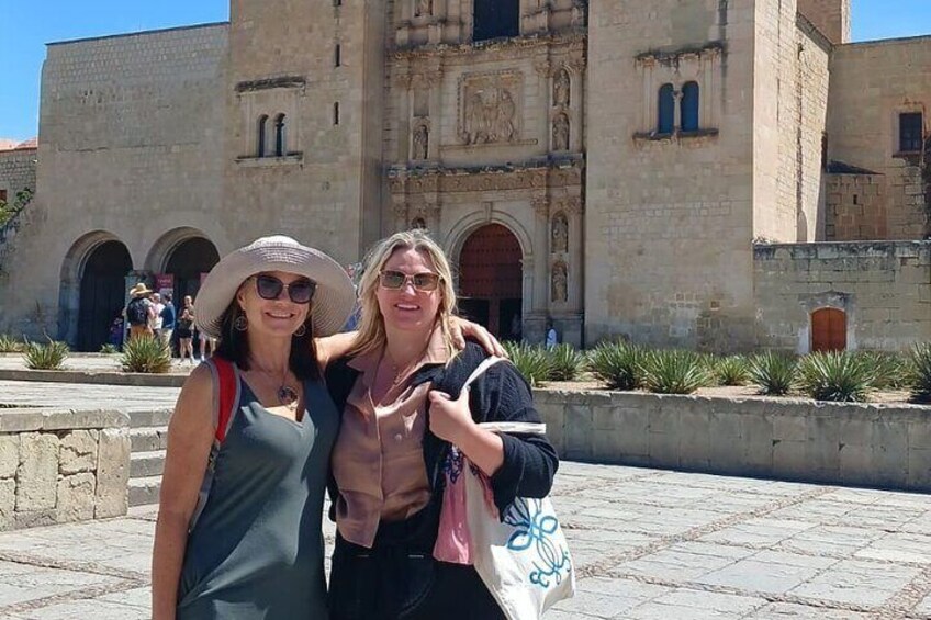 Private Oaxaca Street Food and Historic City Tour 3
