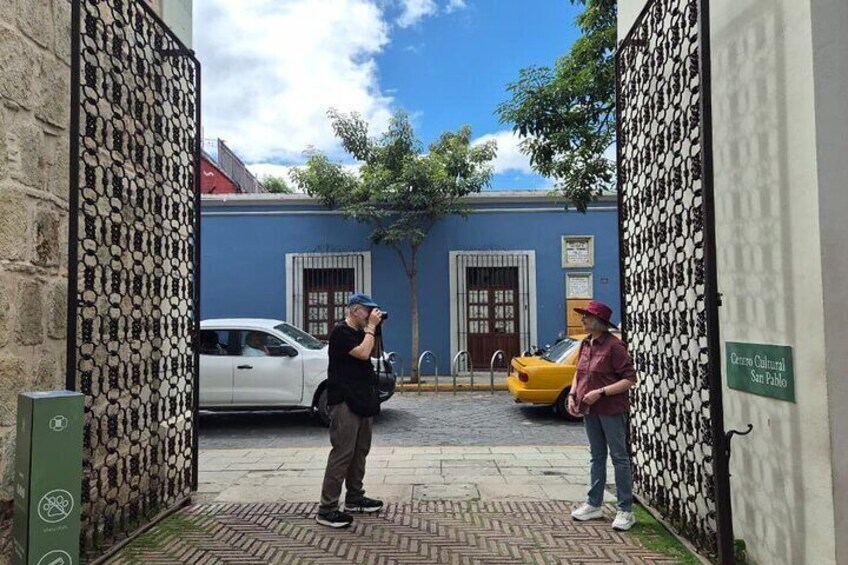 Private Oaxaca Street Food and Historic City Tour 4