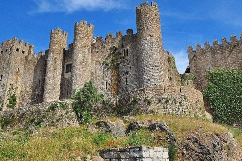 Scenic Road Trip from Lisbon to Porto with Stops 2