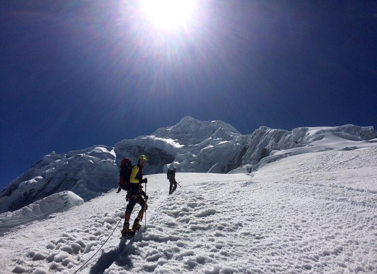 Picture 2 for Activity Pisco Glacier: Summit Climb and Acclimatization in the Cordillera Blanca 5