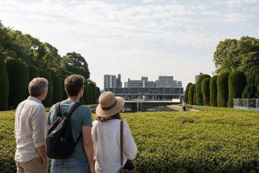 Hiroshima Peace Memorial Park Walking Tour with Local Guide 2