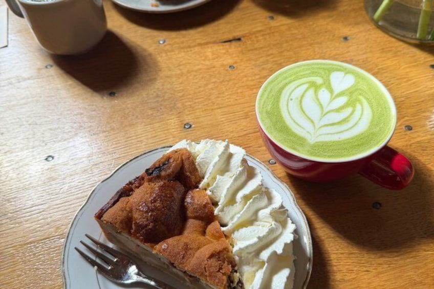Café Van Leeuwen Walking Private Tour Amsterdam Experience 5