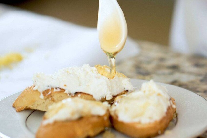 Italian Summer Cooking Class in Los Angeles (5-Course Meal) 3