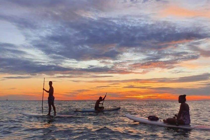 Venture over the Caribbean waters in a Paddleboarding class 1