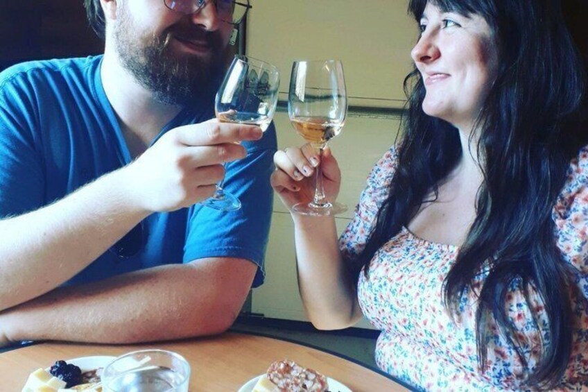 Private Rural Niagara-on-the-Lake with Wine & Charcuterie 1