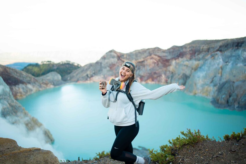 Picture 1 for Activity Kawah Ijen Volcano & Sunrise Guided Trek 4
