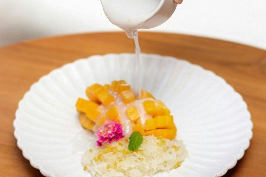 Thai Cooking Class in Los Angeles (Includes 4-Course Meal) 3