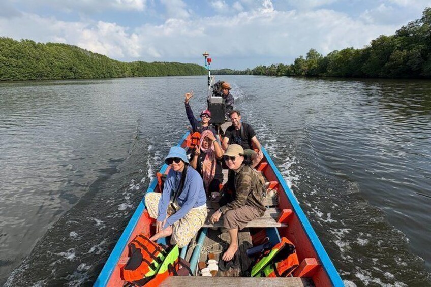 Foraging the Mangroves Surat Thani 1