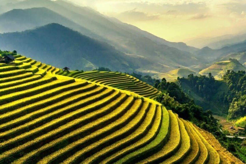 Sacred Valley Tour: Pisac, Maras, Chinchero & Ollantaytambo 1