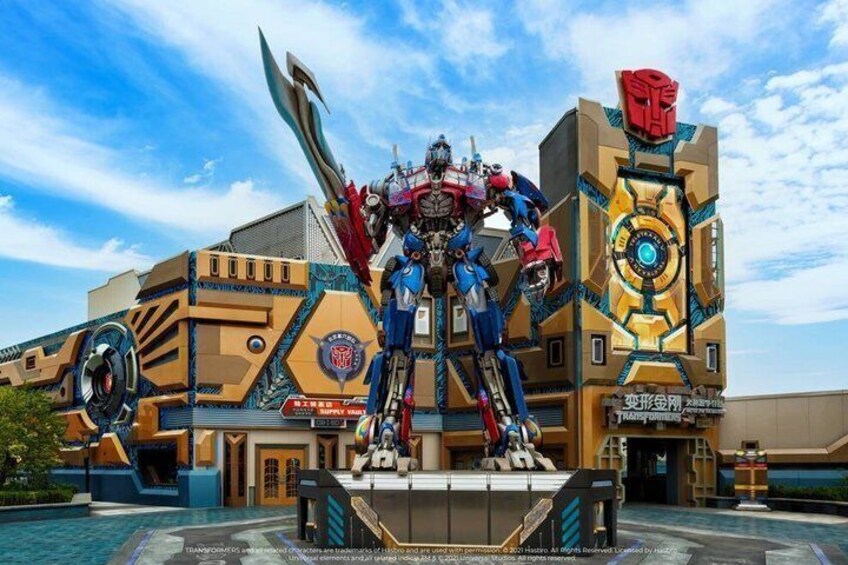 Universal Beijing Resort 1-Day Ticket with Buffet Option 5