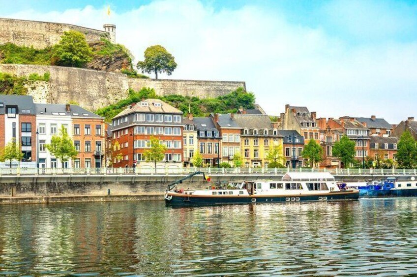Explore Namur in 60 minutes with a Local 5