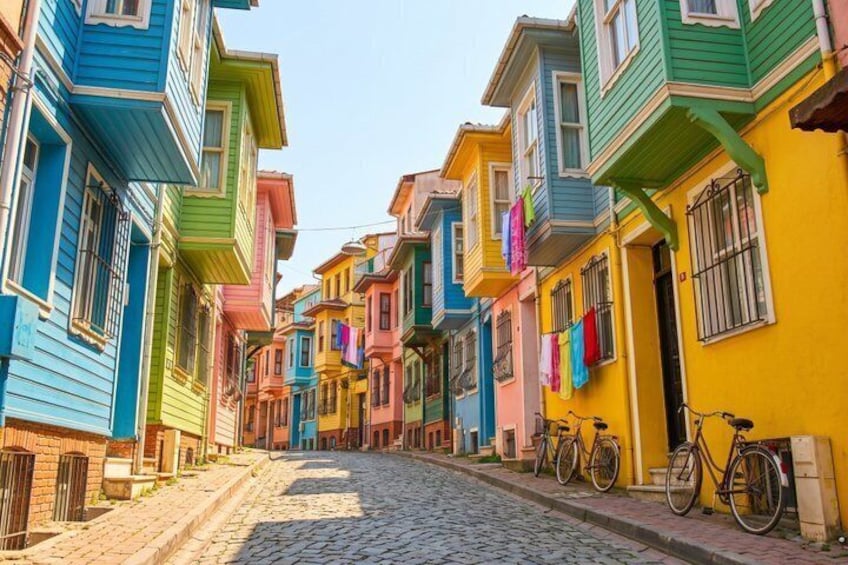Bohemian Istanbul Fener and Balat Photography Tour 1