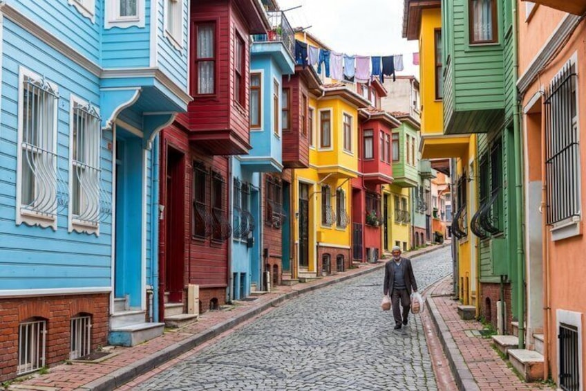 Bohemian Istanbul Fener and Balat Photography Tour 3