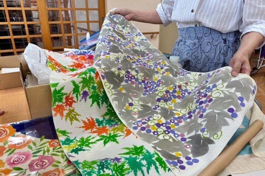 Private Katazome Dyeing Workshop near Mt. Fuji with Lunch 4