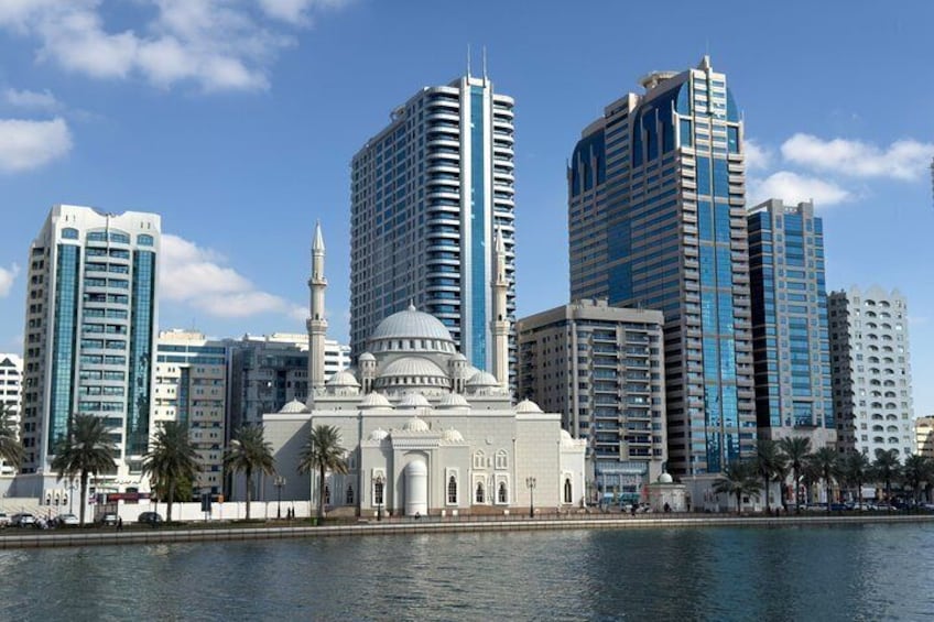 Five Emirates Full Day Tour from Dubai with Hotel Transfers 4