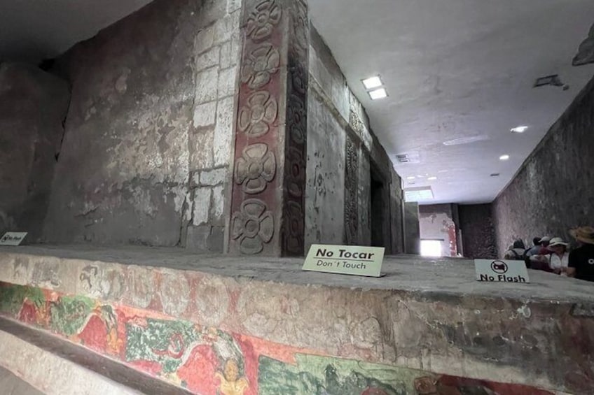 Small group to Teotihuacan Pyramids with Local guide 2