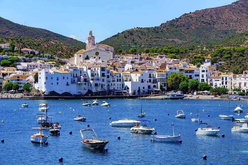 Hello Cadaqués: Private 2-Hour Intro City Walk with Local Guide 2
