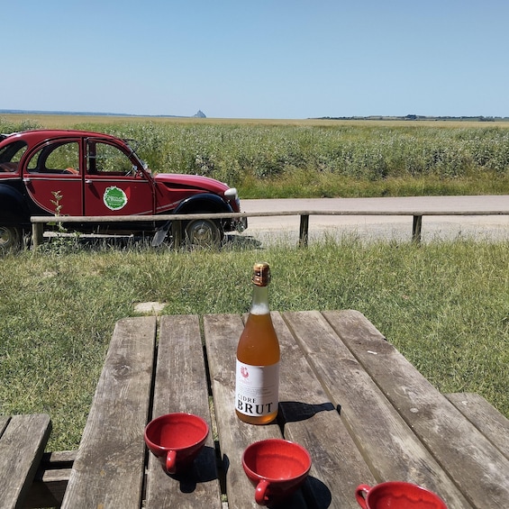 Picture 1 for Activity Discover the bay of Mont Saint-Michel in a 2CV 2