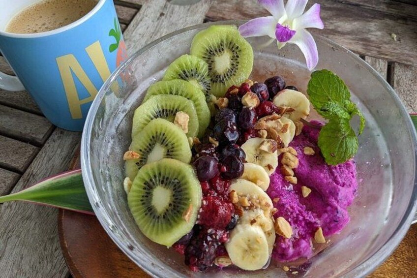 Morning Beach Meditation and Pitaya Bowl Experience 2