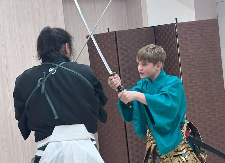 Picture 6 for Activity Tokyo: Samurai Swordsmanship Private Lesson with Certificate 4