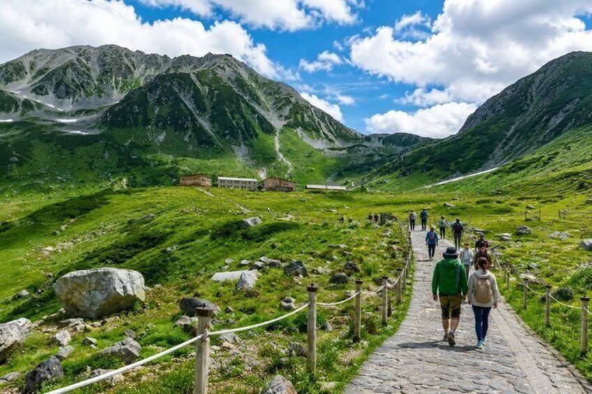 4Day Private Japan Alps Tour Takayama Kamikochi and Shirakawa go 2