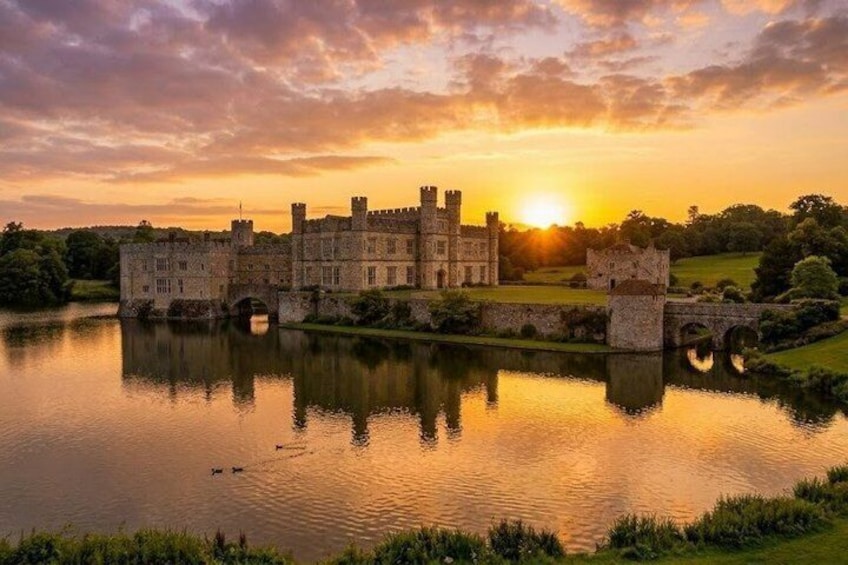 Leeds Castle Canterbury and White Clifs of Dover 1