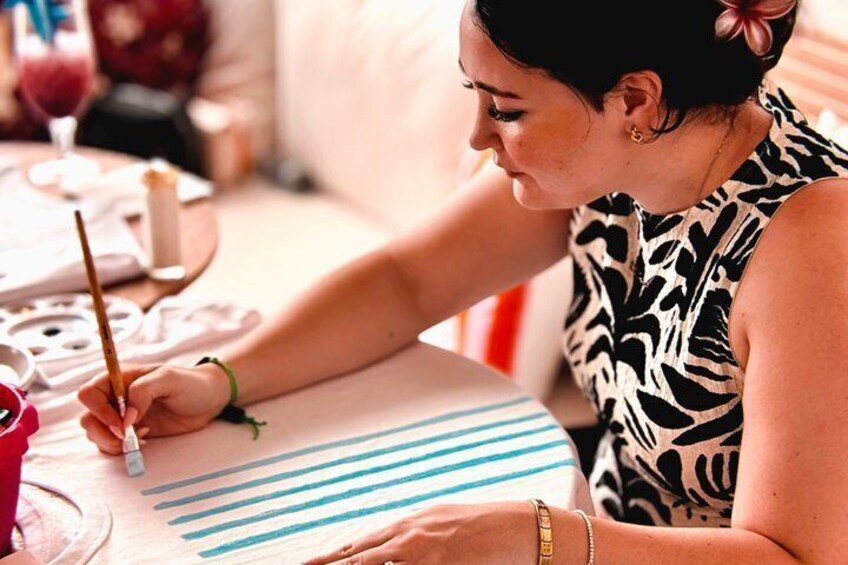 Paint and Sip Experience in Cala d'Ors Bar 5