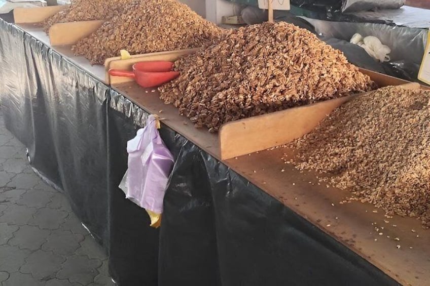 Chisinau History Walk and Central Market Food Tour 5