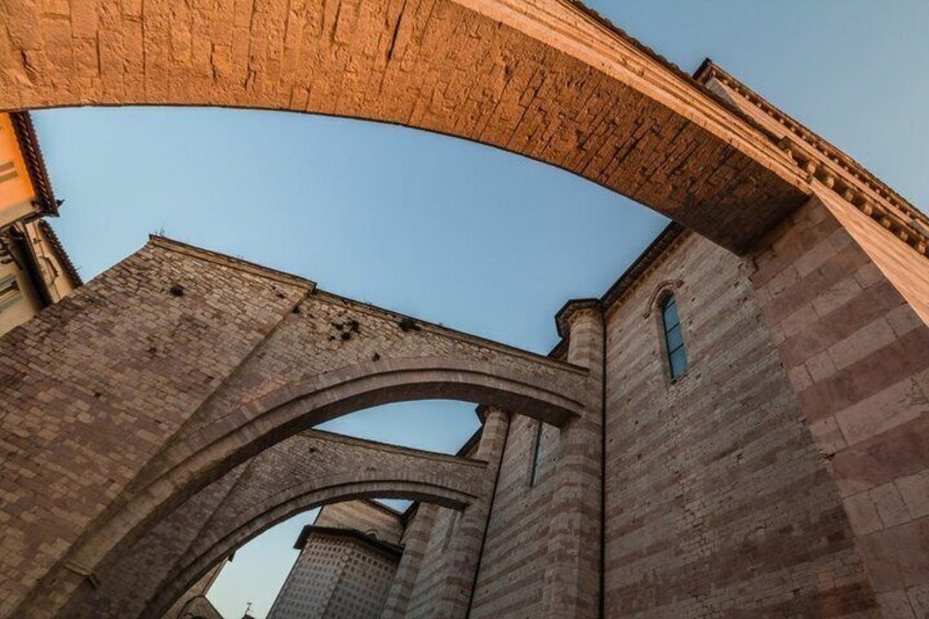 Assisi : walking tour between spirituality, art and Umbrian history 2