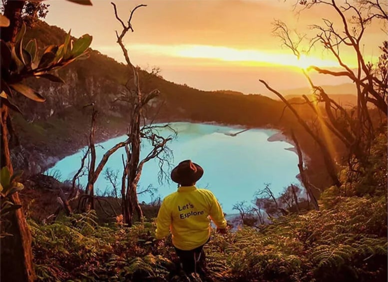 Picture 1 for Activity Kawah Putih Crater Sunrise Tour with Entry Fee & Transfers 2