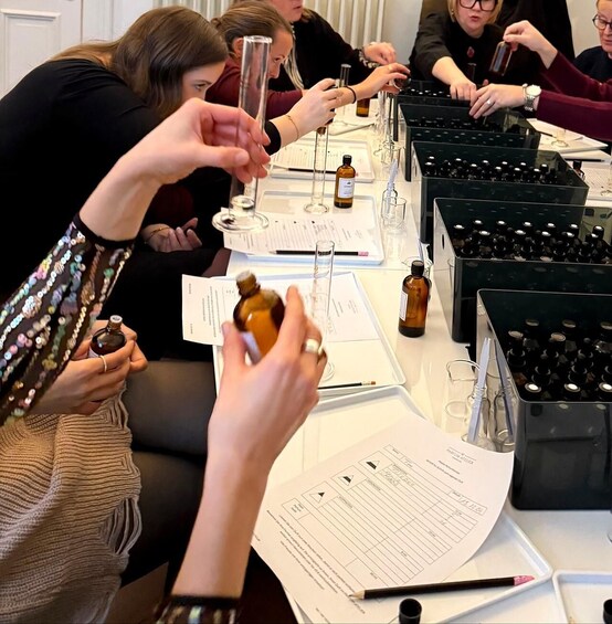 Picture 10 for Activity Berlin: Perfume Workshop to Create Your Own Scent 5
