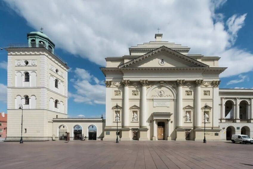Warsaw Self Guided Walking Tour Landmarks with Audio and Quiz 4
