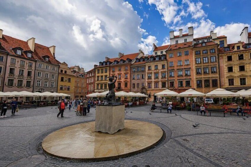 Warsaw Self Guided Walking Tour Landmarks with Audio and Quiz 5