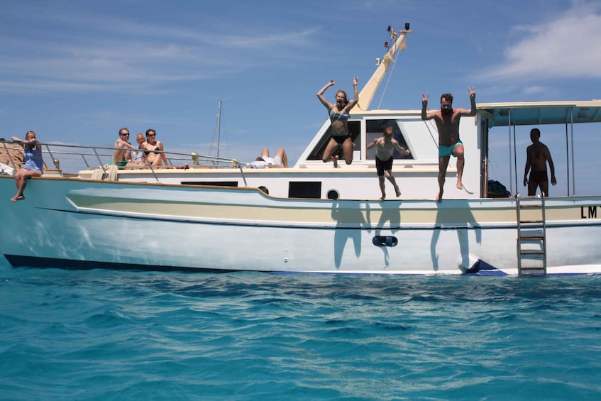 La Maddalena Archipelago: Boat Tour with Swimming 1