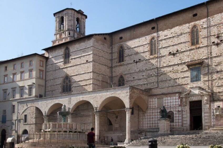 Perugia : Guided Walking Tour in the Old Town 5