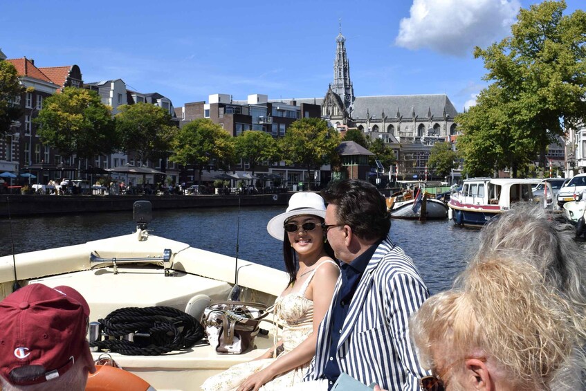 Picture 6 for Activity Haarlem: The Evening cruise on an Open Boat 5