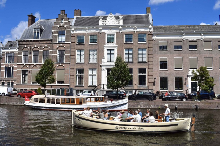 Picture 8 for Activity Haarlem: The Evening cruise on an Open Boat 2