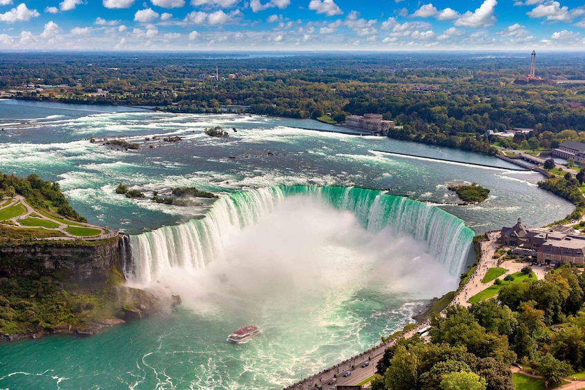Picture 6 for Activity Brampton: Niagara Falls Private Tour with Hotel Pickup 4