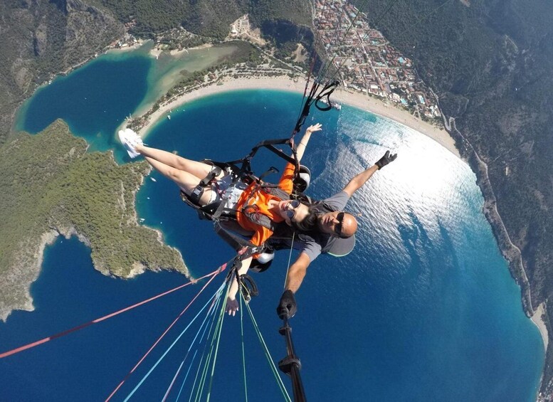 Fethiye/Oludeniz: Tandem Paragliding Flight w/Hotel Pickup 1