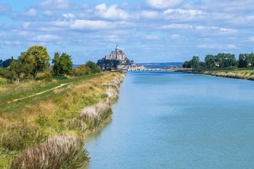 Never Defeated: Mont Saint-Michel Self-Guided Walking Tour 4