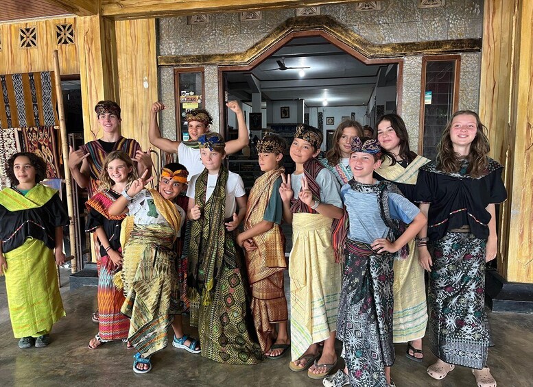 Picture 7 for Activity Lombok: Sasak Culture Tour with Pottery, Weaving & Coffee 3