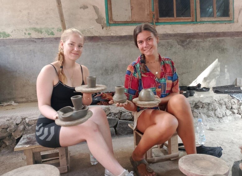 Picture 3 for Activity Lombok: Sasak Culture Tour with Pottery, Weaving & Coffee 4