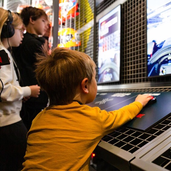 Picture 5 for Activity Munich: The Formula 1® Exhibition 4