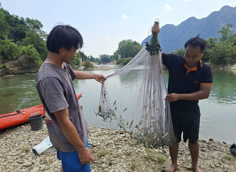 Vang Vieng: Local Fishing, Picnic & Kayaking Adventure 1