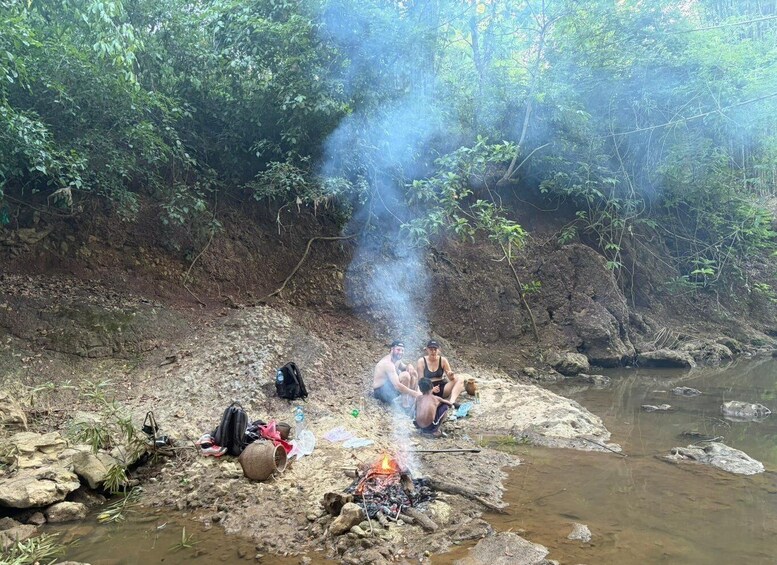 Picture 4 for Activity Vang Vieng: Local Fishing, Picnic & Kayaking Adventure 5