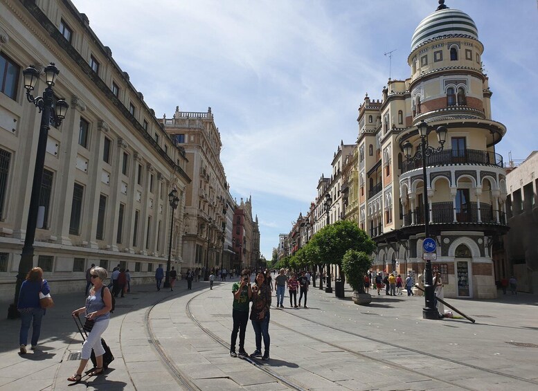 Picture 2 for Activity Algarve: Seville Private Tour with Flamenco Show 4