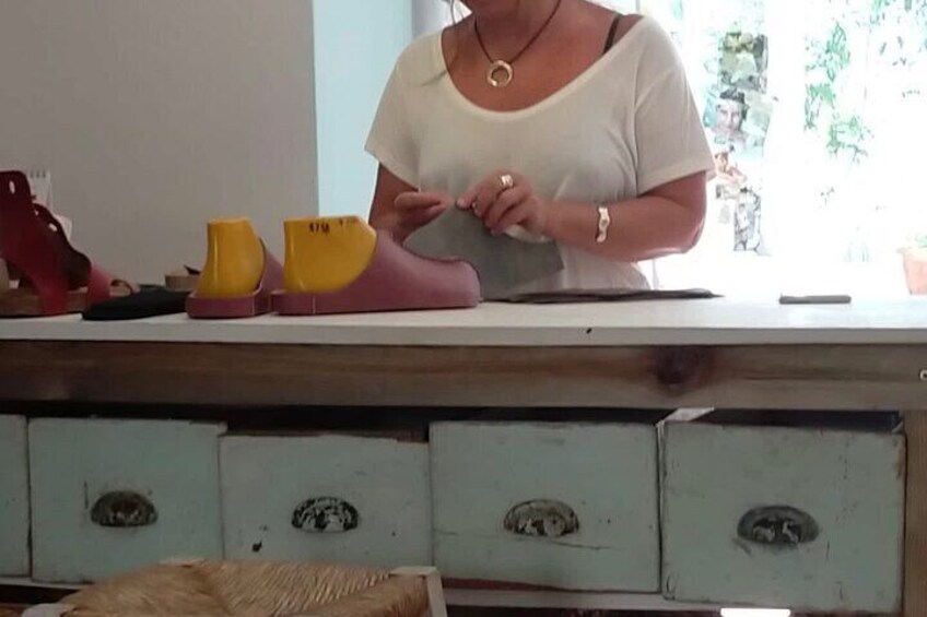 Shoe Workshop Create Your Own Sandals Balearic Islands 3