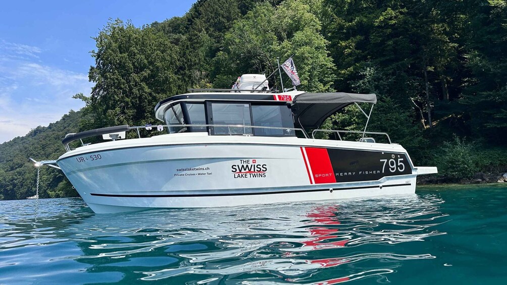 Picture 21 for Activity Lake Lucerne: Private Luxury Boat Cruise 3