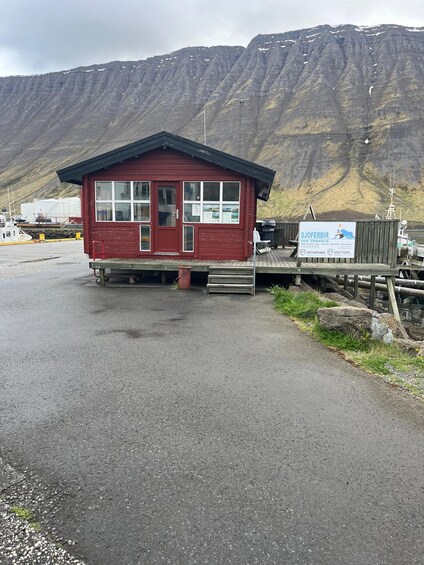 Picture 5 for Activity From Ísafjörður: History at Hesteyri 3